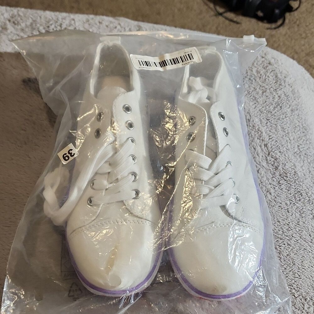 BLANK CANVAS SHOES GRATE FOR ART